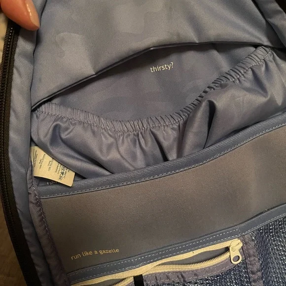 SOLD‼️SOLD‼️Lululemon backpack - Picture 7 of 10